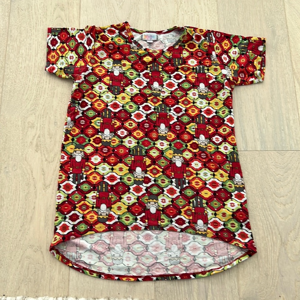 Lularoe Christmas Gracie top
